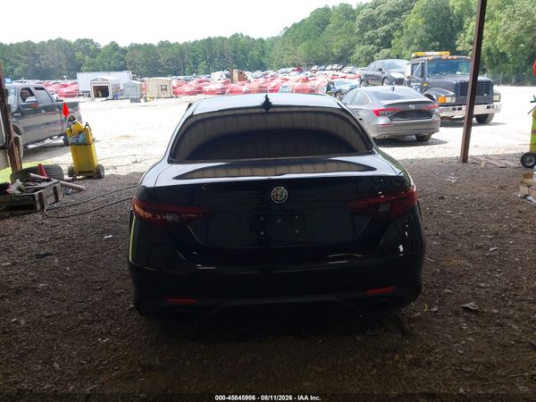 2020 ALFA ROMEO GIULIA SPORT RWD