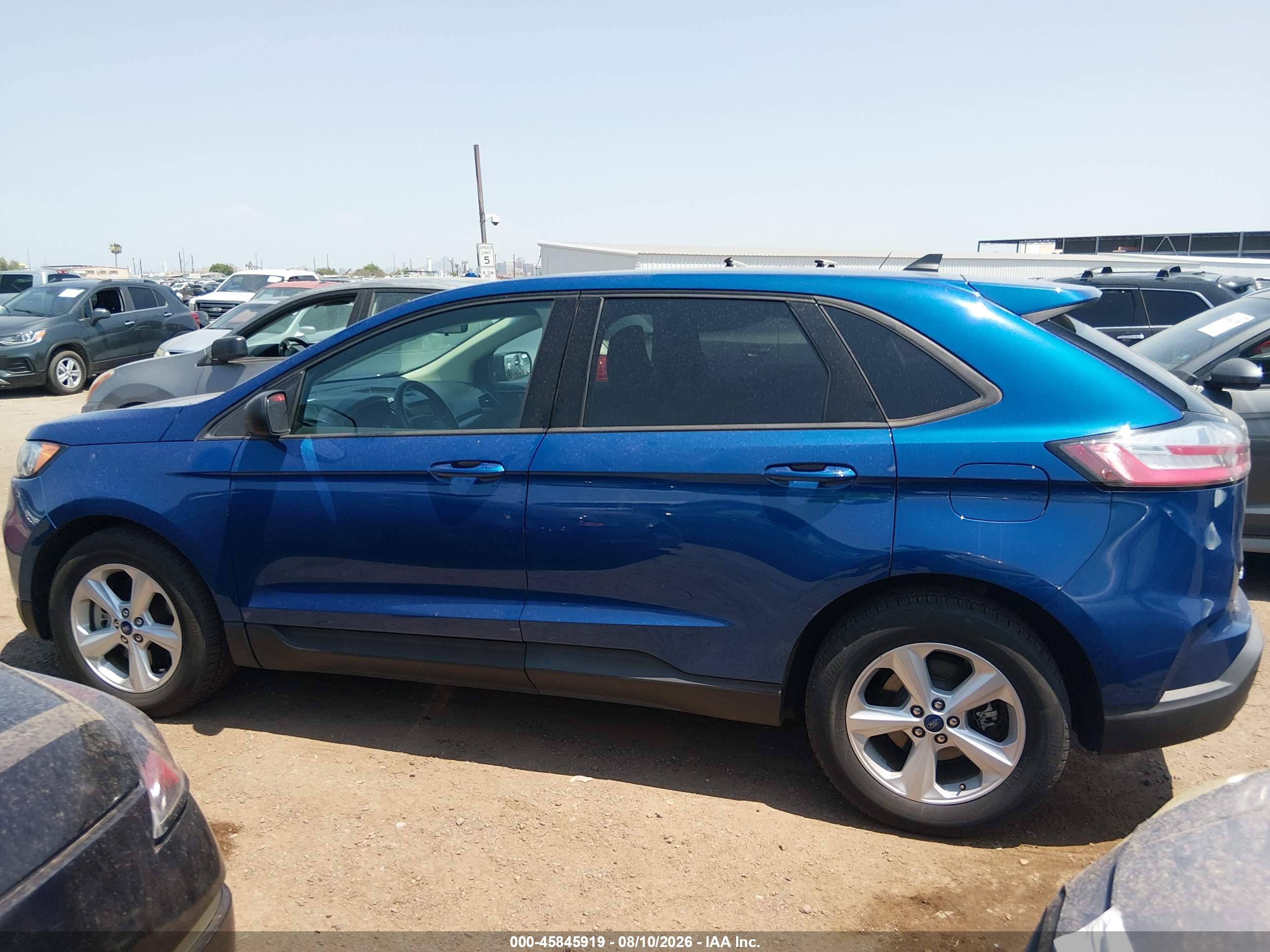 2020 FORD EDGE SE