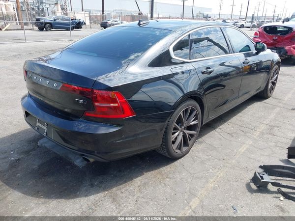 2018 VOLVO S90 T5 MOMENTUM