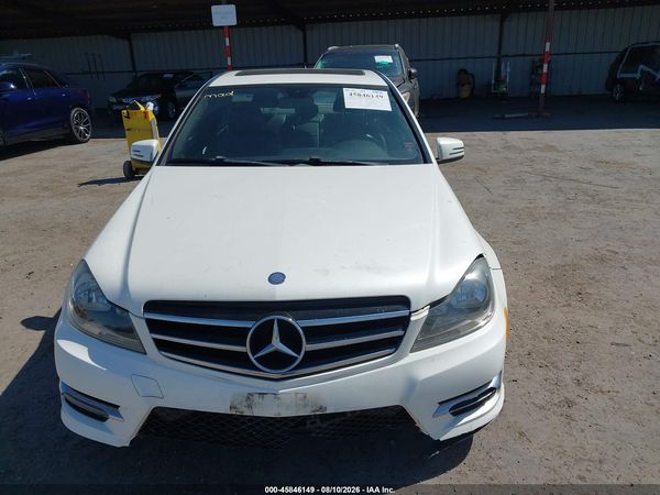 2014 MERCEDES-BENZ C 250 SPORT