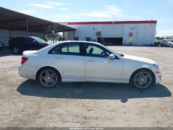 2014 MERCEDES-BENZ C 250 SPORT
