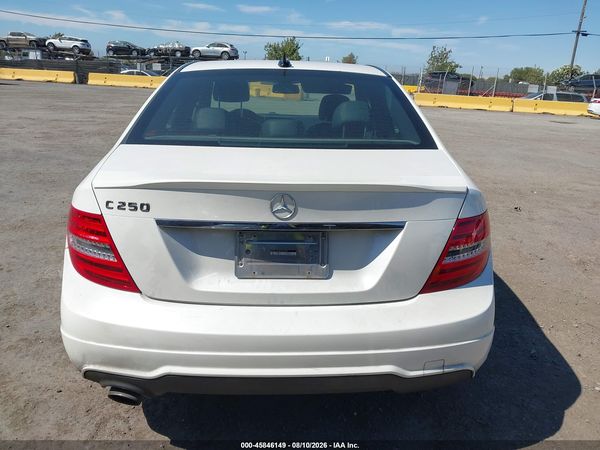 2014 MERCEDES-BENZ C 250 SPORT