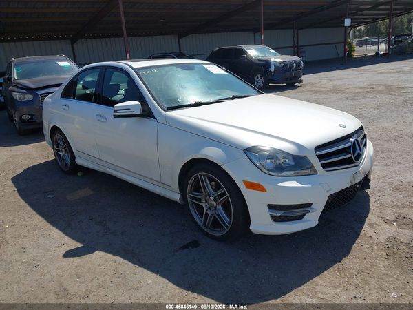 2014 MERCEDES-BENZ C 250 SPORT