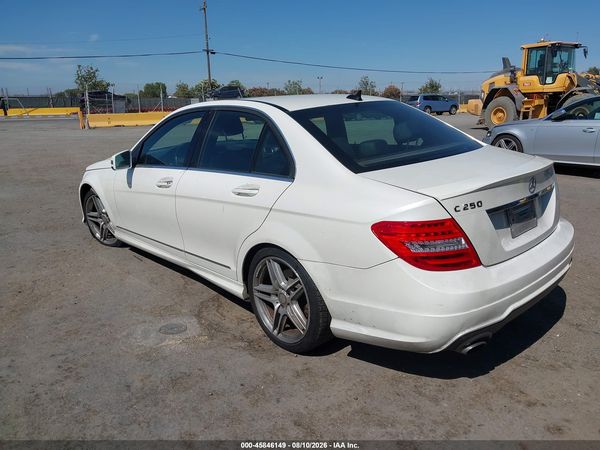 2014 MERCEDES-BENZ C 250 SPORT