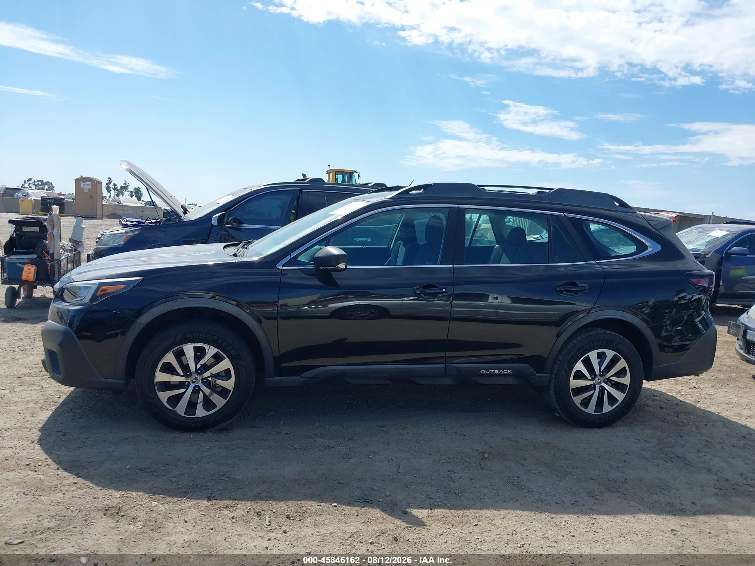 2020 SUBARU OUTBACK Base