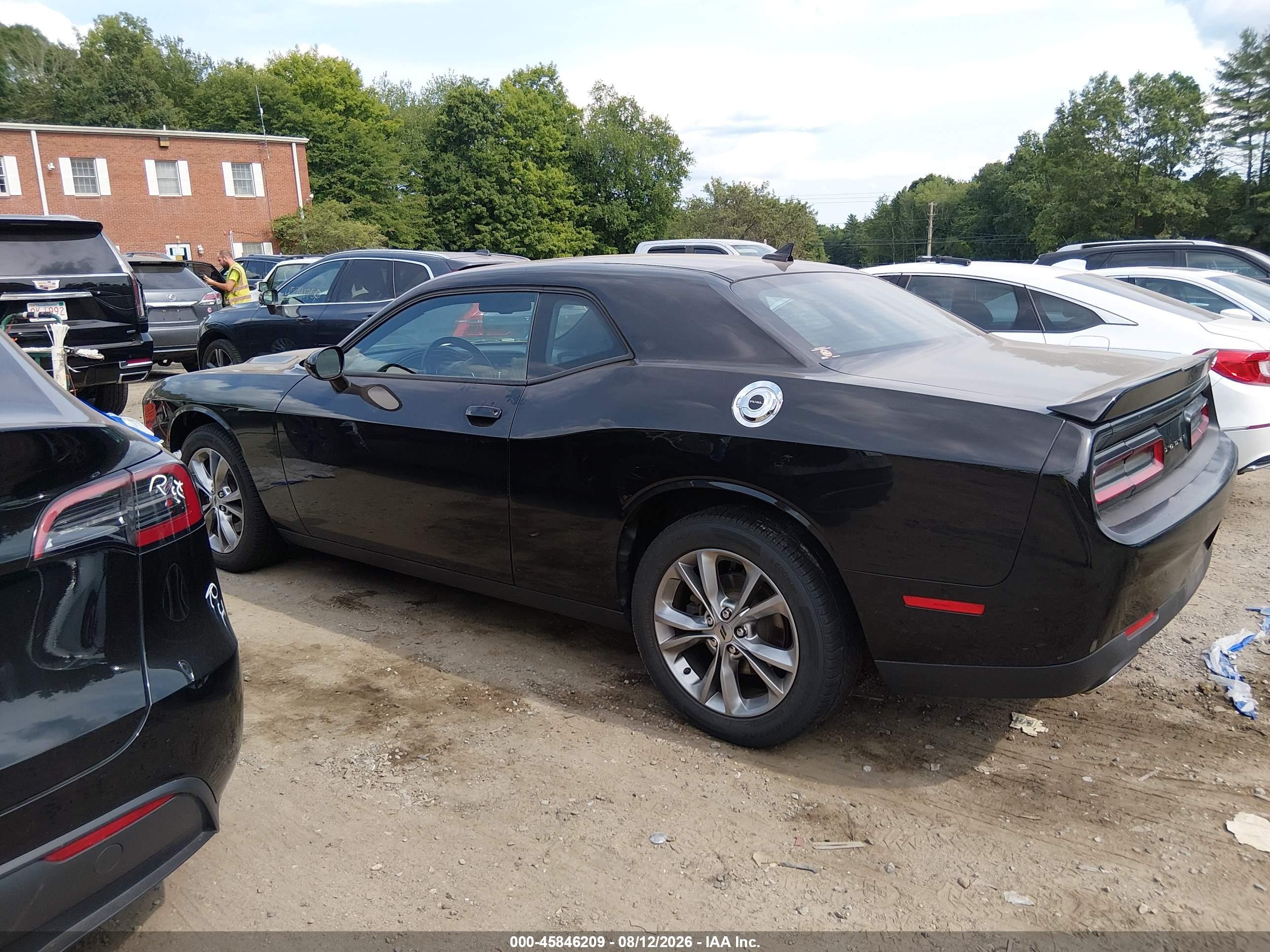 2020 DODGE CHALLENGER SXT AWD