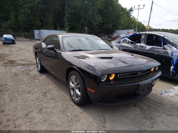 2020 DODGE CHALLENGER SXT AWD