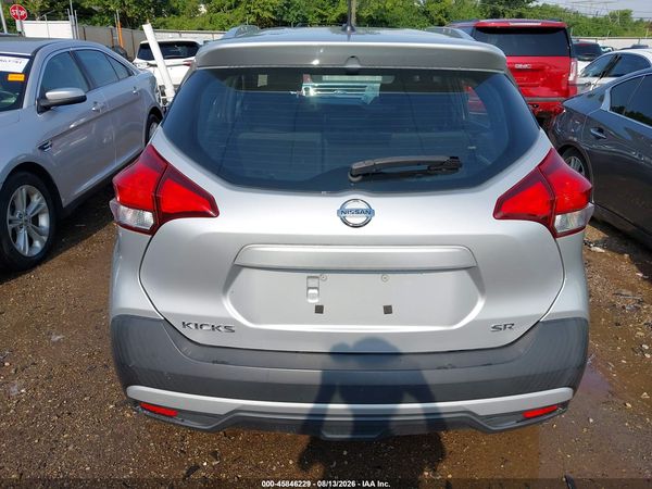 2019 NISSAN KICKS SR