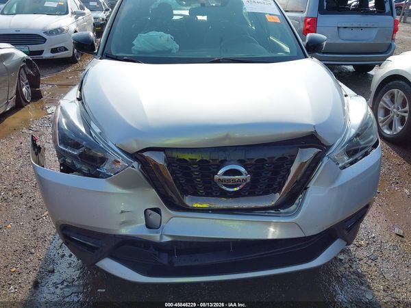2019 NISSAN KICKS SR
