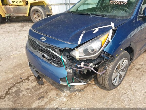2019 KIA NIRO LX