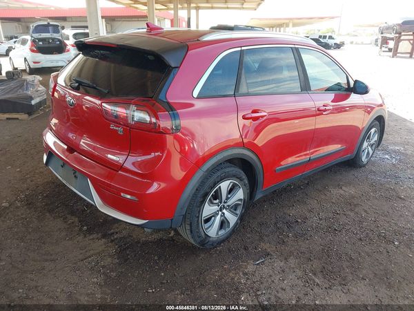 2018 KIA NIRO LX
