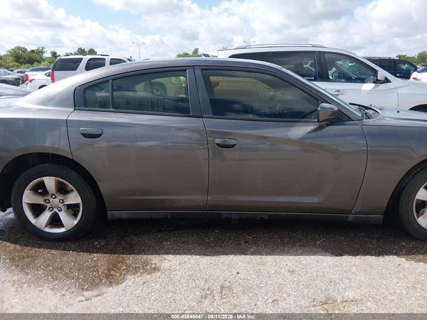 2014 DODGE CHARGER SE