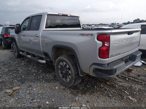 2022 CHEVROLET SILVERADO 2500HD 4WD  STANDARD BED LT — I3
