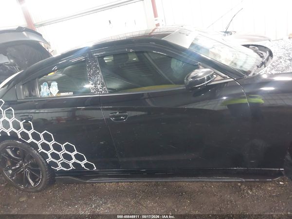 2017 DODGE CHARGER SE RWD
