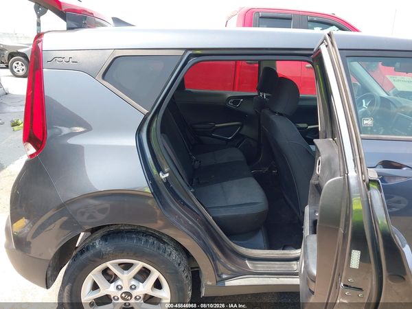 2021 KIA SOUL S