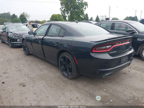 2016 DODGE CHARGER R/T