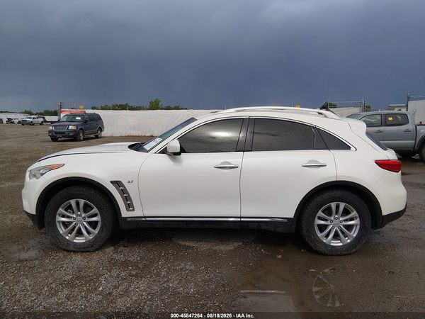 2017 INFINITI QX70