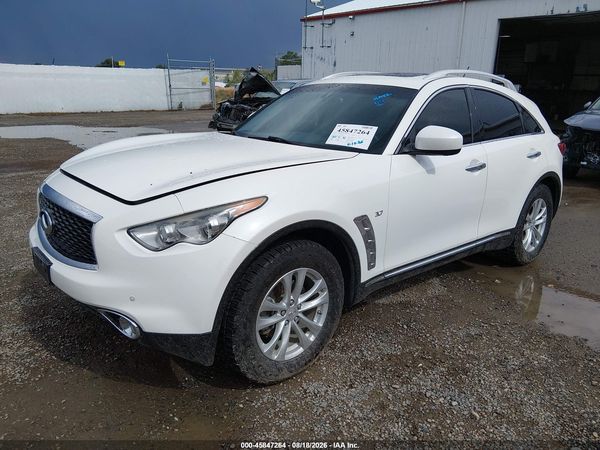 2017 INFINITI QX70