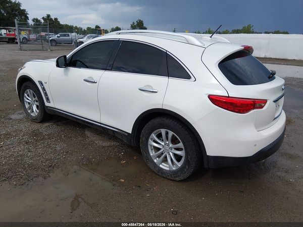 2017 INFINITI QX70