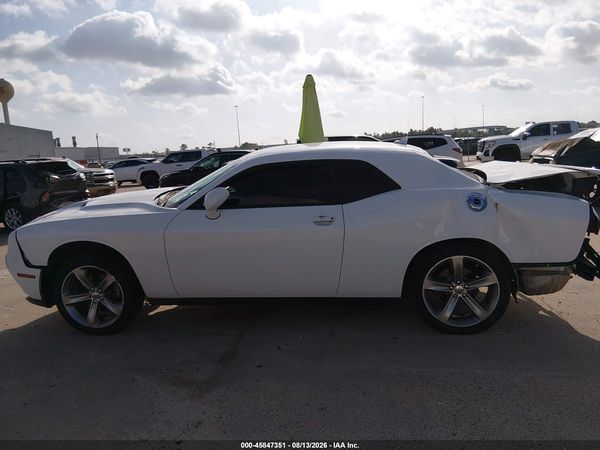 2015 DODGE CHALLENGER SXT