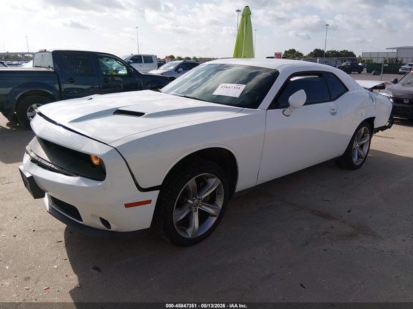 2015 DODGE CHALLENGER SXT