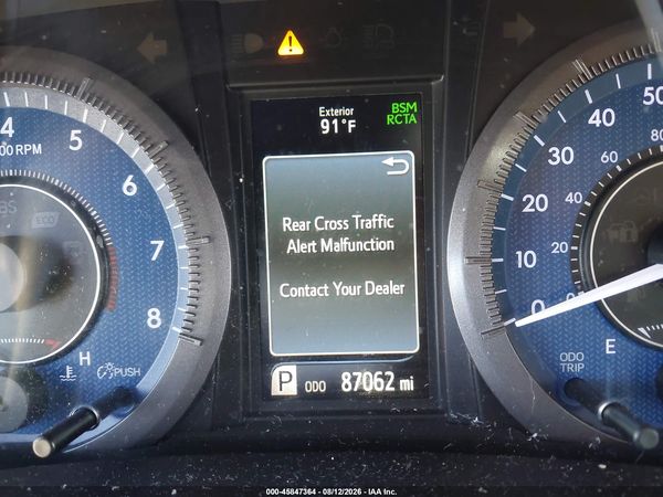 2020 TOYOTA SIENNA XLE