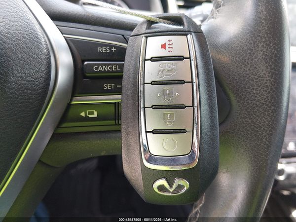 2022 INFINITI QX50 LUXE