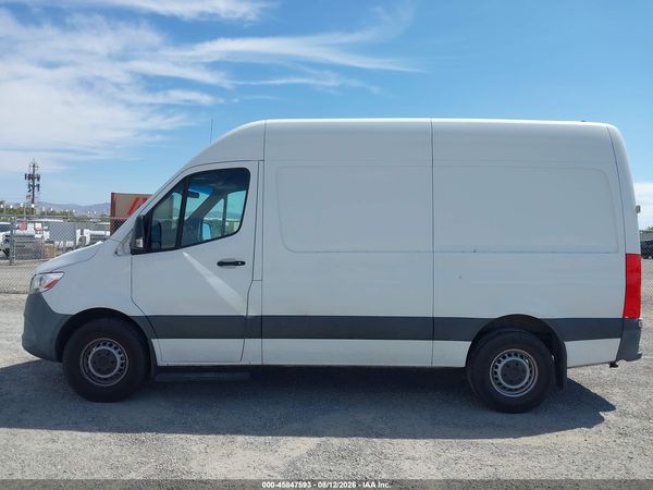 2020 MERCEDES-BENZ SPRINTER 2500 STANDARD ROOF V6