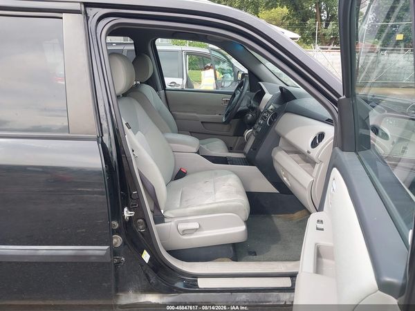 2015 HONDA PILOT LX
