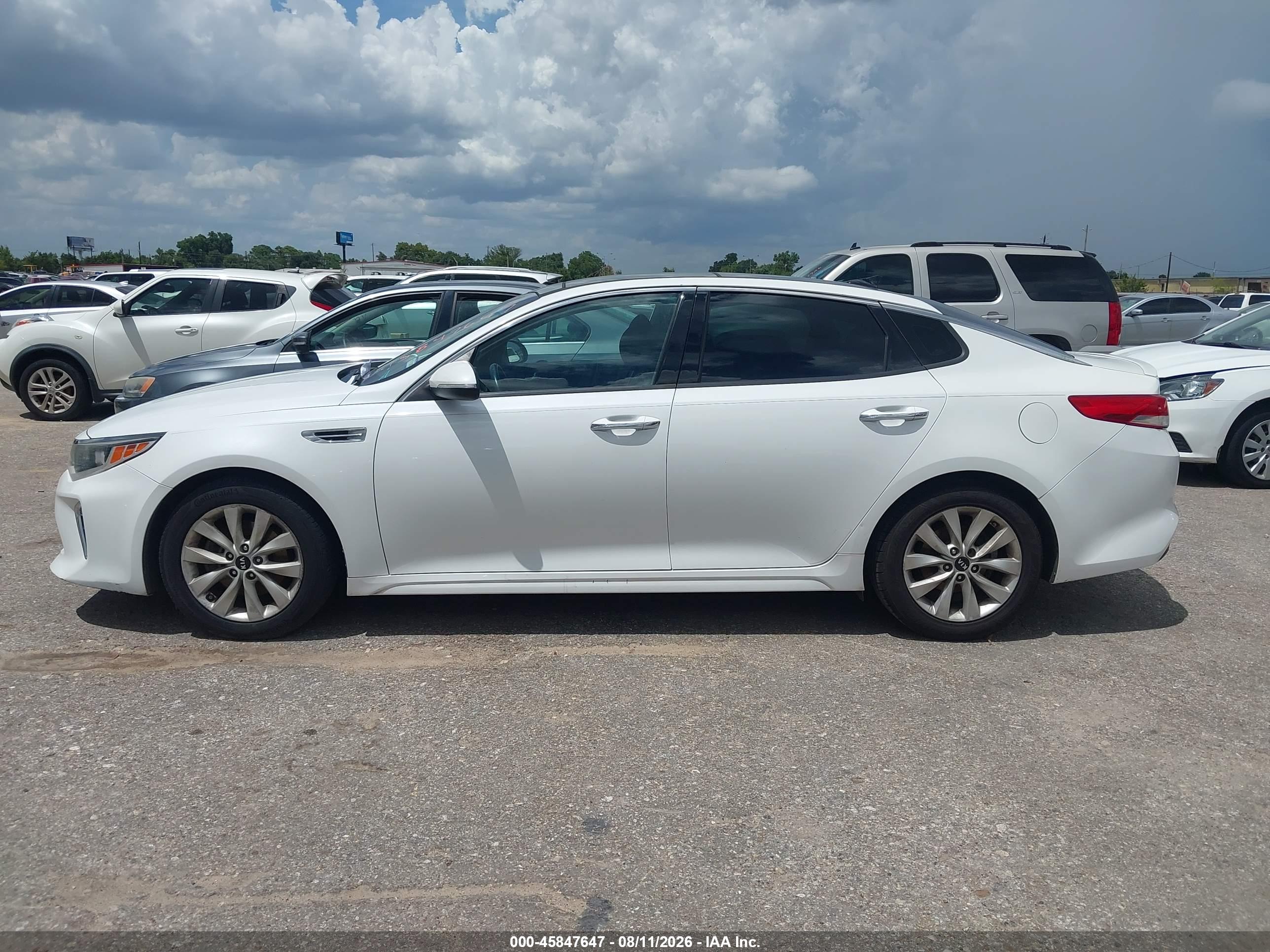 2018 KIA OPTIMA S