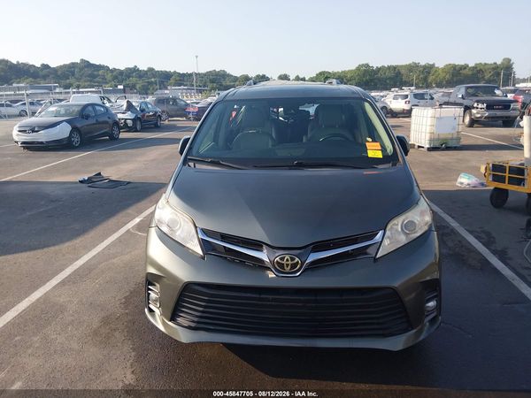 2020 TOYOTA SIENNA XLE — I115