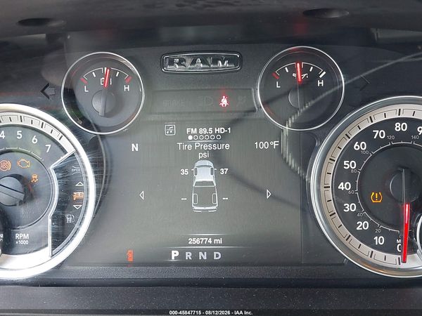 2020 RAM 1500 CLASSIC TRADESMAN  4X2 6'4 BOX
