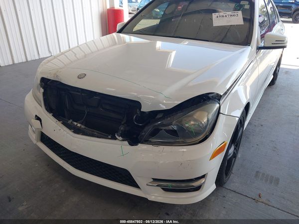 2013 MERCEDES-BENZ C 250 SPORT