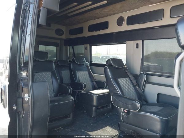 2018 RAM PROMASTER 3500 — I8