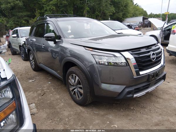 2024 NISSAN PATHFINDER SL 4WD