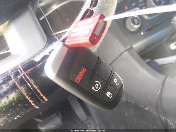2012 DODGE CHARGER SE