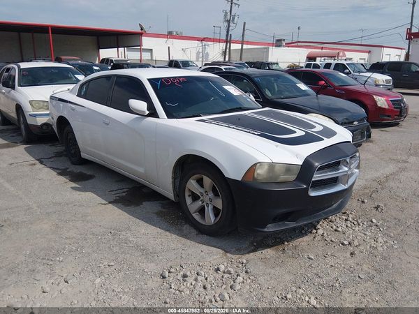 2012 DODGE CHARGER SE