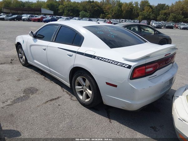 2012 DODGE CHARGER SE