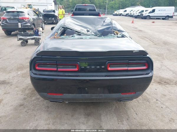 2015 DODGE CHALLENGER SXT