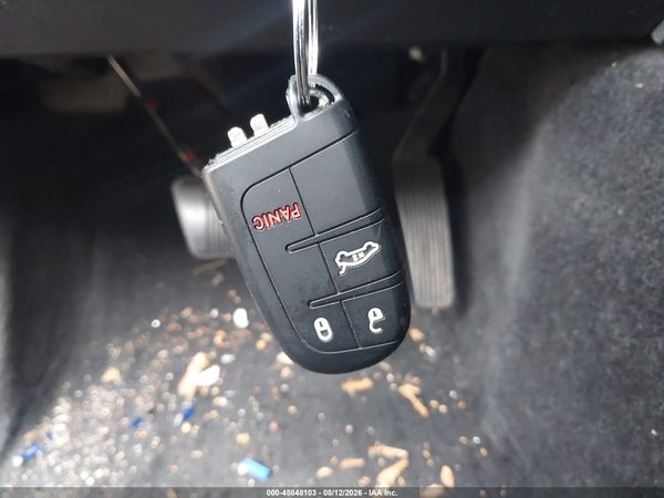 2015 DODGE CHALLENGER SXT