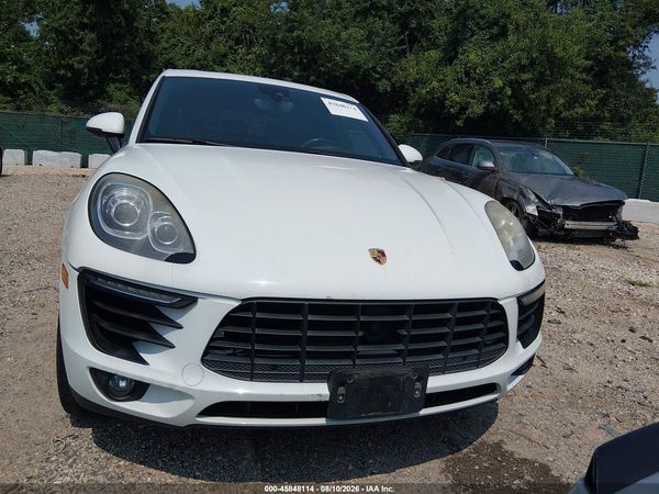 2015 PORSCHE MACAN S
