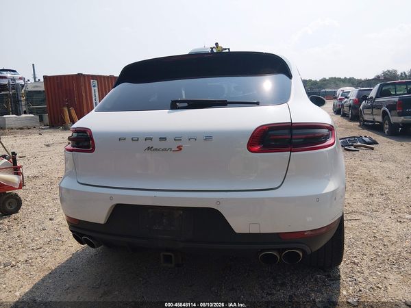 2015 PORSCHE MACAN S