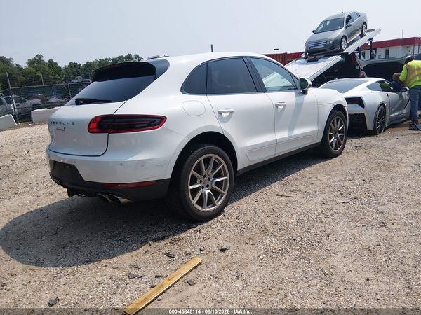 2015 PORSCHE MACAN S