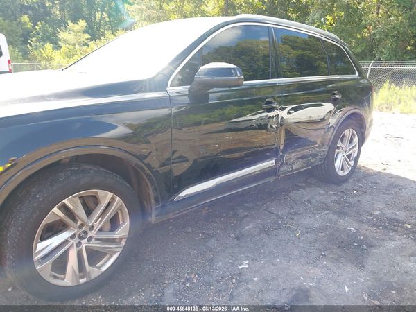 2022 AUDI Q7
