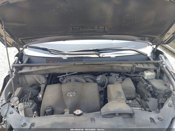 2017 TOYOTA HIGHLANDER XLE