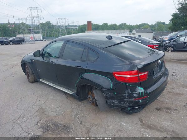 2013 BMW X6 XDRIVE50I