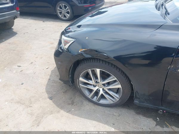 2018 LEXUS IS 300