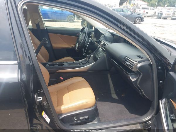 2018 LEXUS IS 300