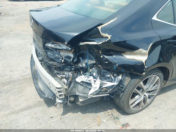 2018 LEXUS IS 300