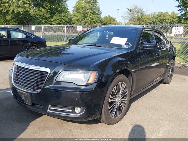 2014 CHRYSLER 300 — I2